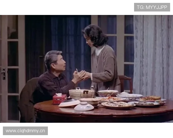 周冠宇家的咖啡机比我的年终奖还贵