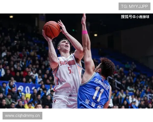 迪瓦茨挡拆策应提升球队内线得分贡献明显